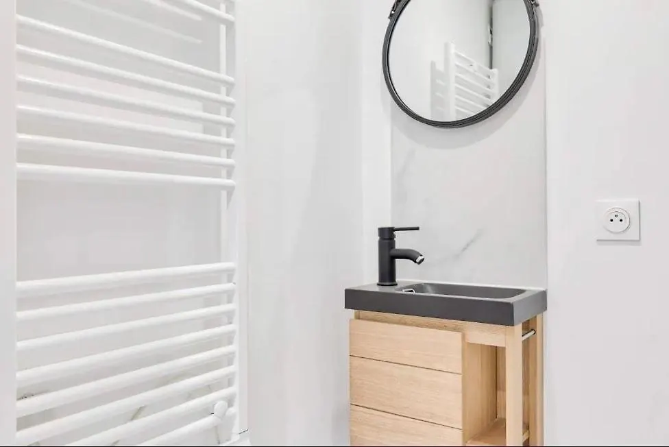 Appartement D'Architecte Proche Arc De Triomphe-2P Paris 0*,